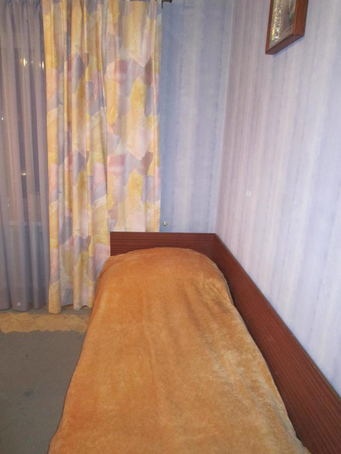 Apartment On Sovetskoy Konstitutsii 15 布雷斯特 外观 照片
